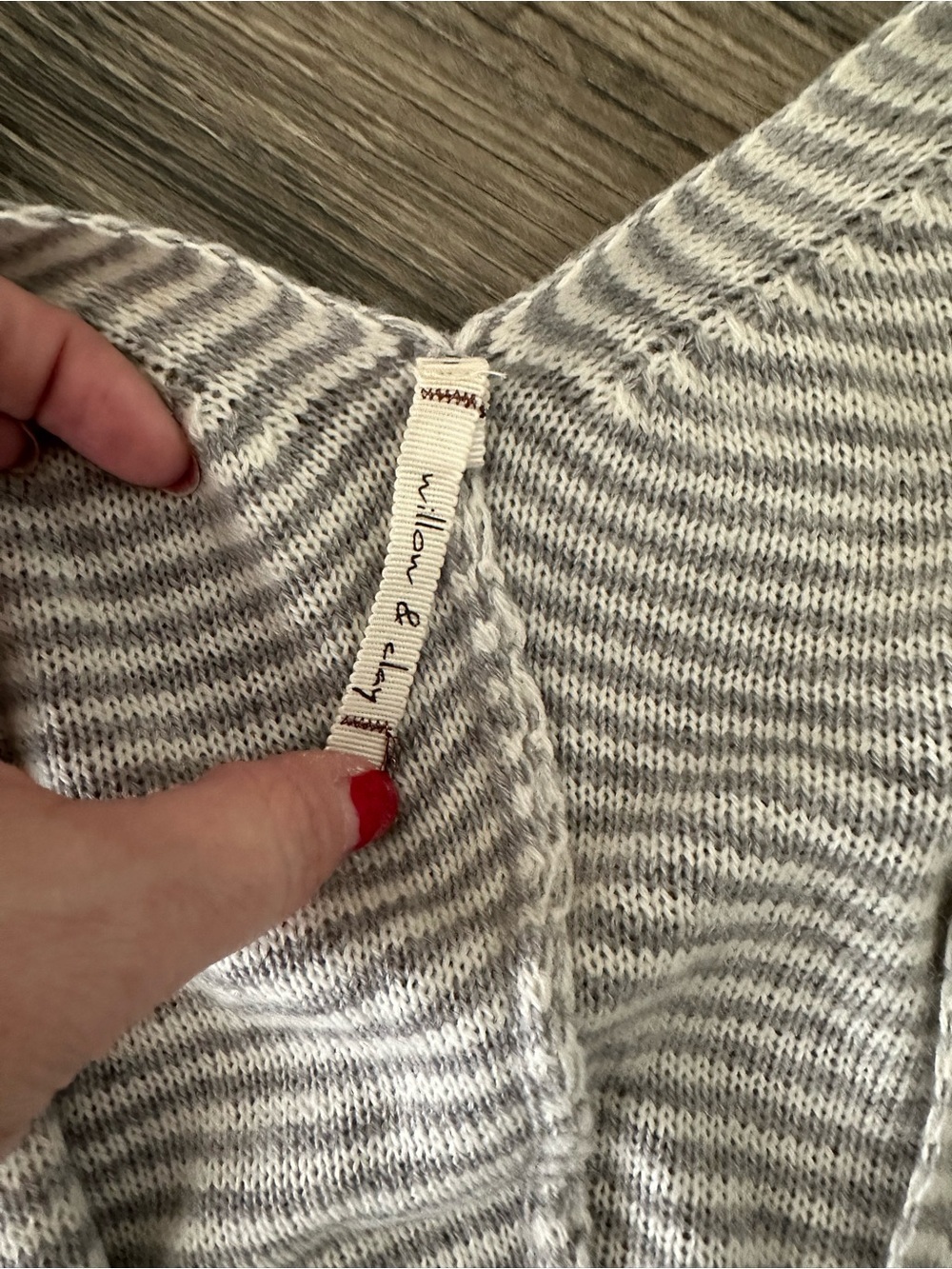Willow & Clay Light Gray Striped Open-Front Cardigan - Picture 2 of 4